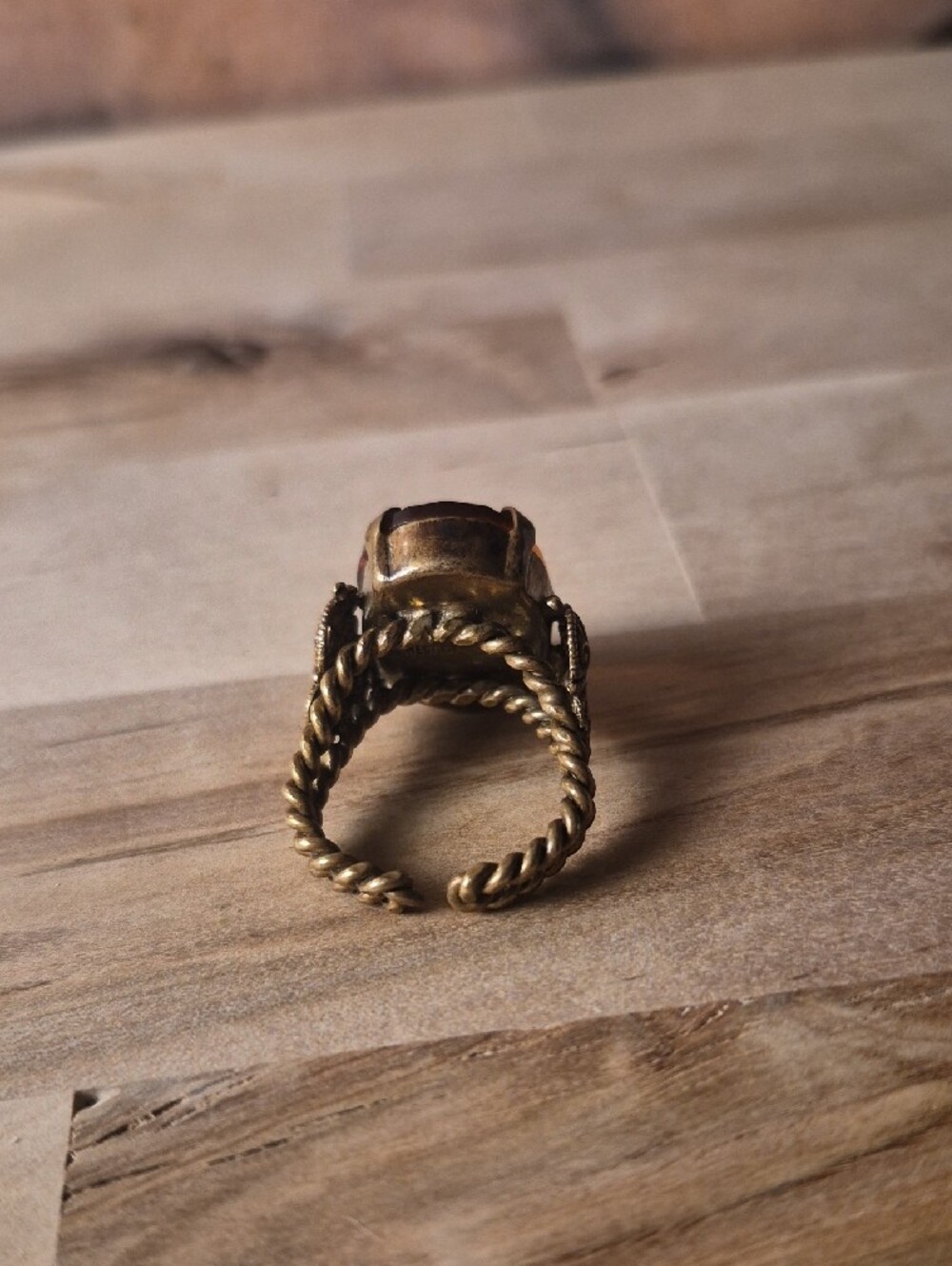 Vintage-Style Amber Gemstone Cocktail Ring - Women Jewelry Stamped West Germany - Picture 3 of 13